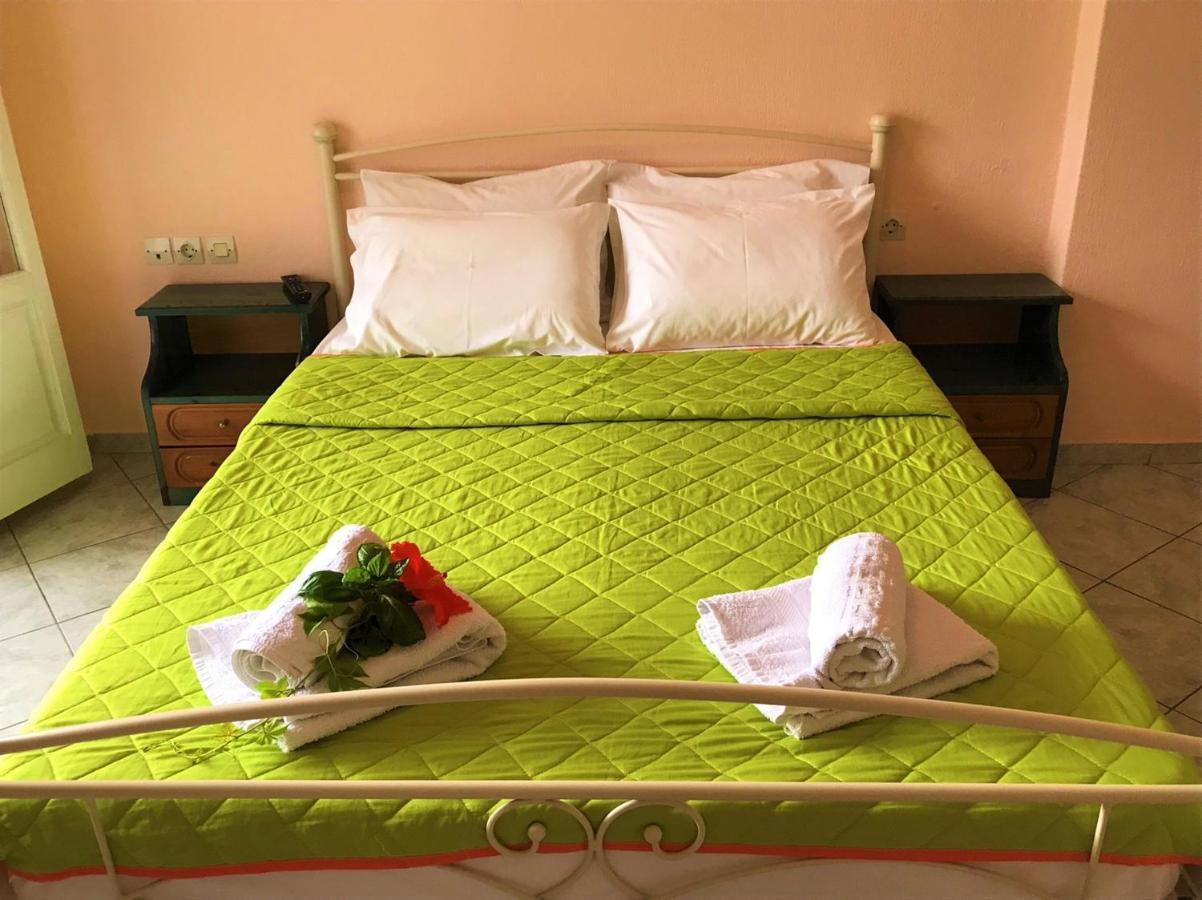 פטיטיריון Elli Rooms מראה חיצוני תמונה